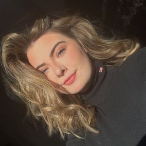 Meet your Posher, Brianna